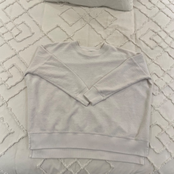 White Sweater - Picture 2 of 3